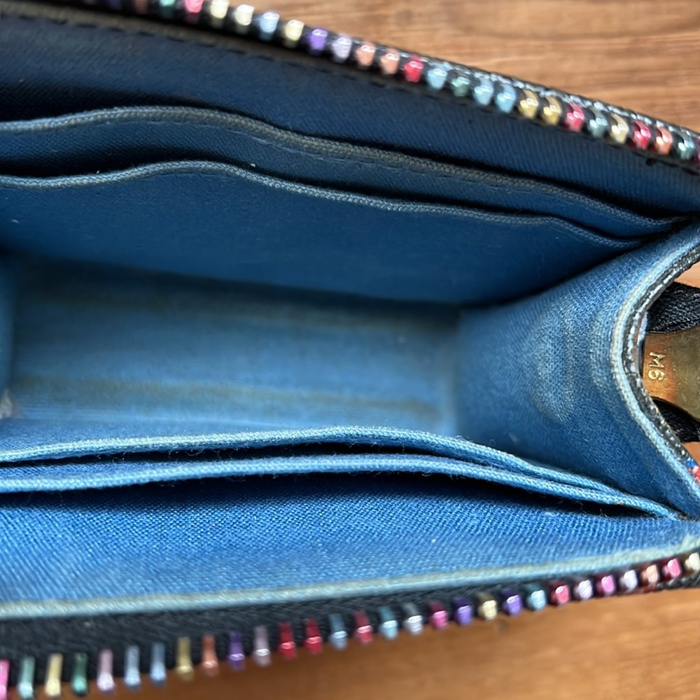 Authentic Dooney & Bourke Y2K Mini Card Wallet - Picture 16 of 17